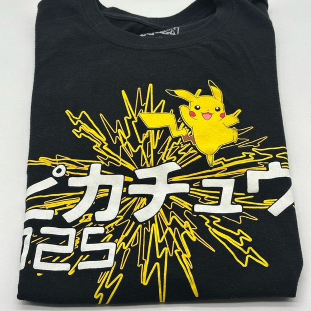 Pokemon Men‎ Shirt Medium Pikachu Electric Thunder Lightning Pokedex 25 Crew Tee